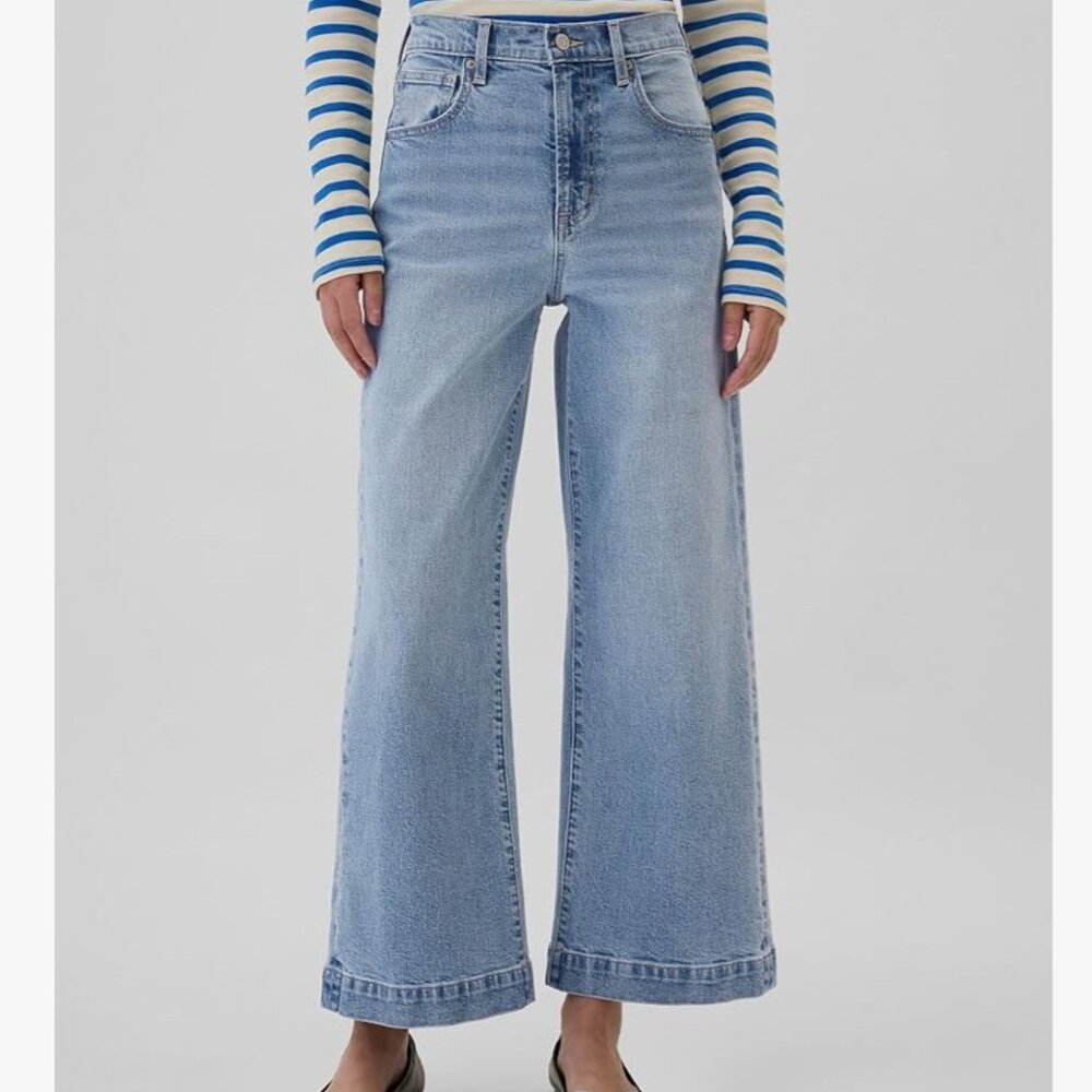 GAP Women's High Rise Wide Leg Cropped Jeans